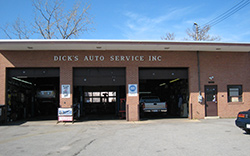 Dick's Auto Service, Inc. shop front
